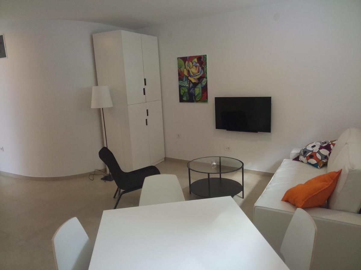 Drance Apartments เซลเซ ภายนอก รูปภาพ